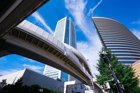首都高速道路　西新宿ジャンクション　東京オペラシティー
