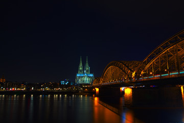 Fototapeta premium Köln Hohenzollernbrücke 