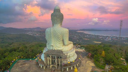 Fototapeta premium Big Buddha statue Was built on a higt hilltop of Phuket Thailand Can be seen from a distance.