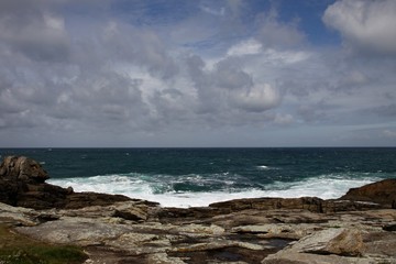 Côte rocheuse en Bretagne, saint-Guénolé,Pors carn