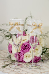 Fototapeta na wymiar Wedding glasses and bouquet