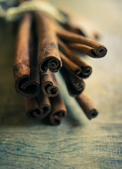 Cinnamon sticks