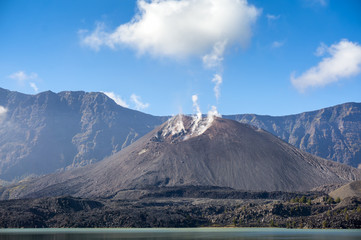 barujari mount in segara anak lake