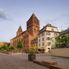 Fototapeta na wymiar Strassburg Thomaskirche im Elsass - Strasbourg church St. Thomas in Alsace