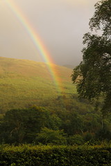 Regenbogen in den Highlands Ballachulish Schottland