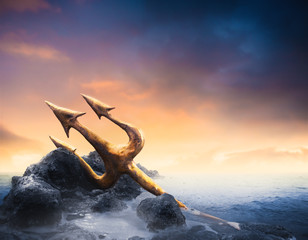 High contrast image of Poseidon's trident at sea - obrazy, fototapety, plakaty