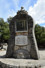 Fototapeta premium brunnen am Santuari de Santa Maria de Lluc 
