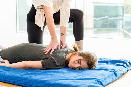 Shiatsu Massage - Energetische Körperarbeit