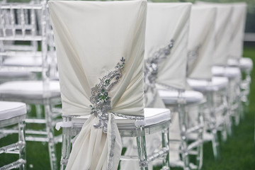 The decorations for the chairs