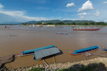 Fototapeta na wymiar Mekong river in the place named Golden Triangle