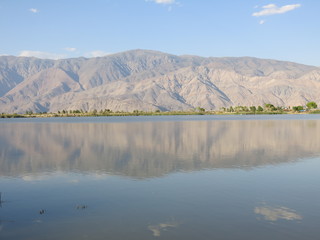 view from diaz lake near lone pine, california
