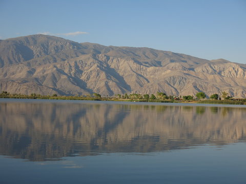 view from diaz lake near lone pine, california
