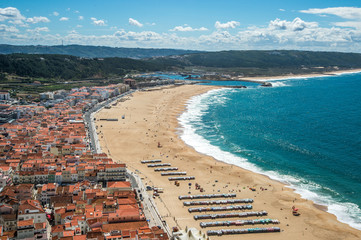 Fototapeta na wymiar ナザレ（ポルトガル）の風景