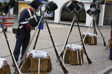historic gun and cap