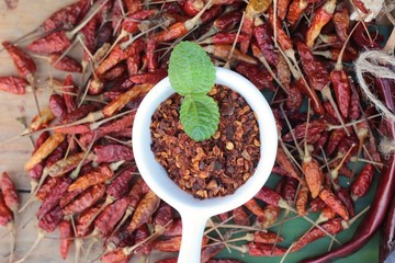 Chili powder and dried chilli for cooking.