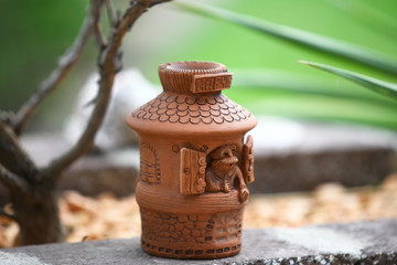 Gliniane naczynie  © rafaello