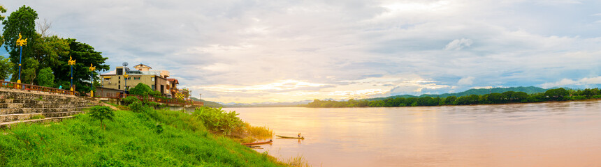 Fototapeta na wymiar Panorama, Viewpoint mekong river between the Chiang Khan distric