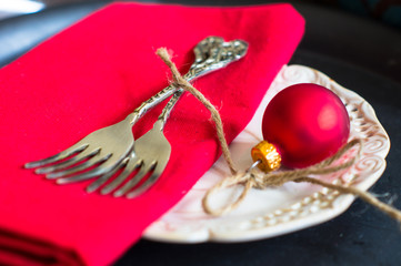 Christmas time table setting