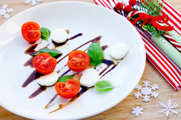 Christmas tree caprese salad