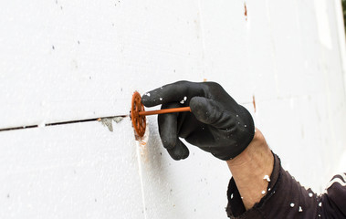 The process of fixing dowel-umbrellas