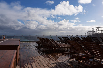 Naklejka premium Deck eines Kreuzfahrtschiffs