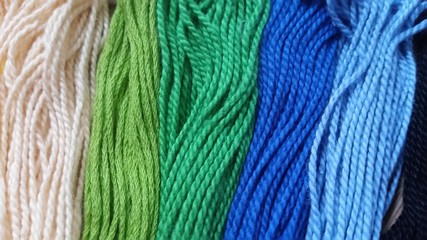 Multicolored cotton strands