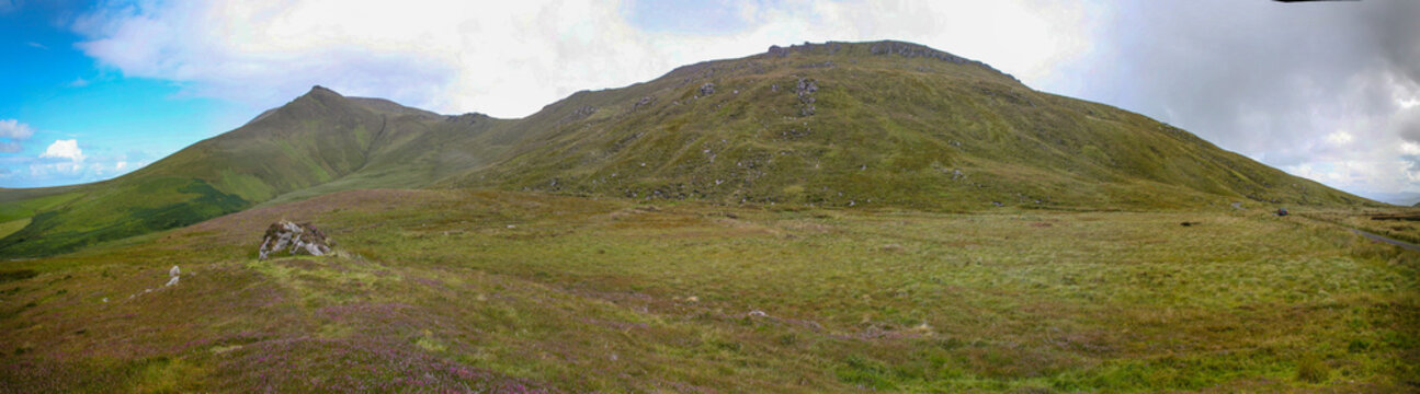 panorama montagne et coline