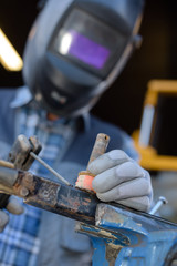welding a screw