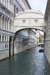 Kanał w Wenecji © rafaello