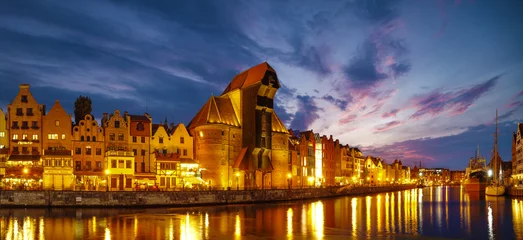 Abwaschbare Fototapete Stadt am Wasser Stadtbild von Danzig in Polen, schöne Aussicht auf die Altstadt