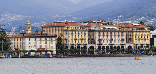 Lugano Waterfront Close