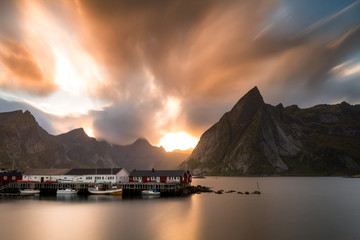 Fototapeta premium Dramatic sky over the fishing village Hamnoy