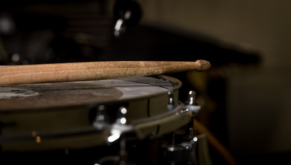Fototapeta na wymiar stick on a snare drum