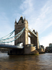 Fototapeta na wymiar View of the River Thames and Tower Bridge