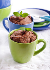 Chocolate and peanut microwave cakes