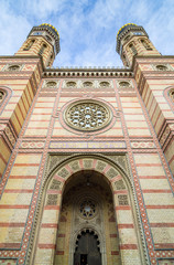 Obraz premium Exterior of the Dohany Street Synagogue in Budapest, Hungary.