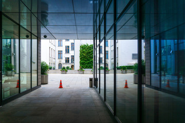 City Image - Universal basic modern business building skyscraper