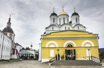 Orthodox monastery in the town of Borovsk near Moscow.	Cathedral with a golden dome .