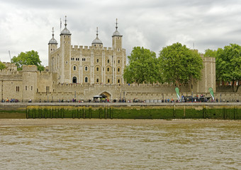 Fototapeta na wymiar View from the River Thames of the famous medieval Tower of London in London, England