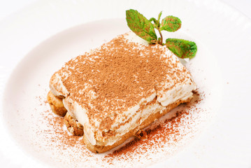 tiramisu cake