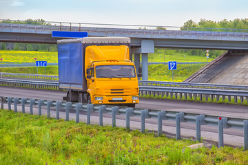 truck goes on an automobile outcome