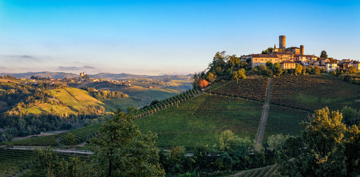 Le Langhe, Castiglione Falletto and Serralunga d Alba