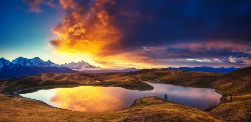 Foto op Plexiglas Fantastisch berglandschap © Leonid Tit