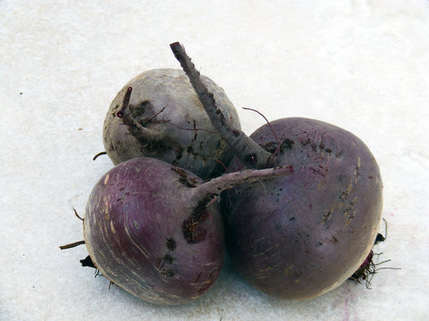 DOĞAL KIRMIZI PANCAR