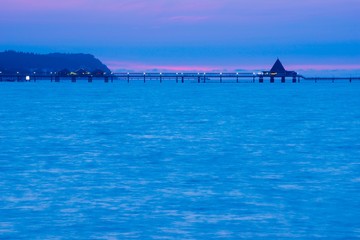 Obraz premium Seebrücke Heringsdorf im Abendlicht, Insel Usedom, Mecklenburg-Vorpommern, Deutschland 