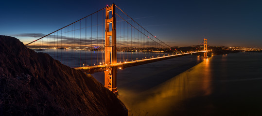 Golden Gate Bridge at sunrise- pano - obrazy, fototapety, plakaty