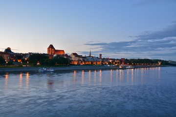 Torun city night view © Przemysław Szabłowsk