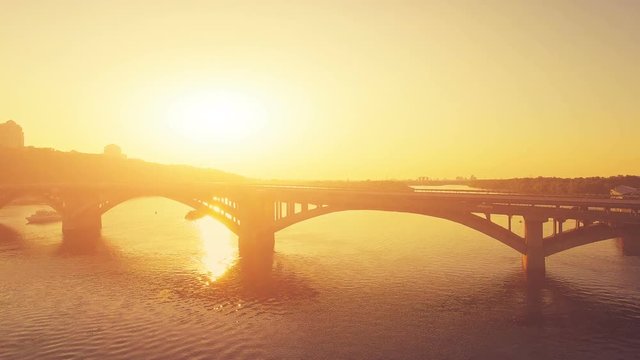 Metro Bridge in Kiev. 4k, 30 fps