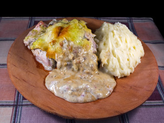 Chicken casserole with sheep cheese