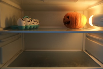 Halloween pumpkin vs angry eggs